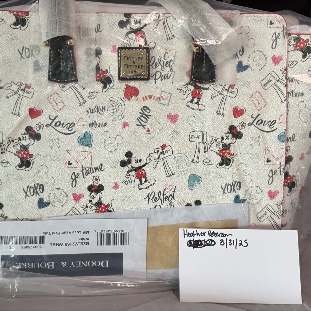 Dooney & Bourke Disney LE sweetheart tote VISA CARDMEMBER EXCLUSIVE SOLD OUT